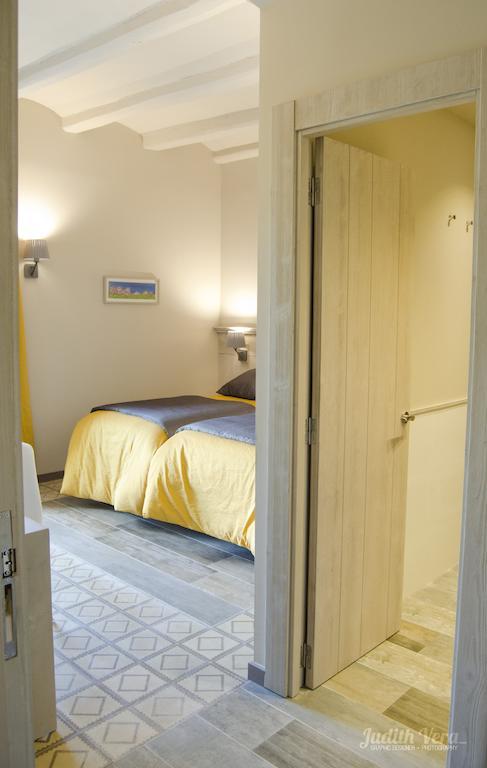 Hostal 1888 Жиронелья Экстерьер фото